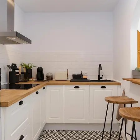 Surf - Wifi - Parking - Swimming Pool - Patio - Garden * Tarifa