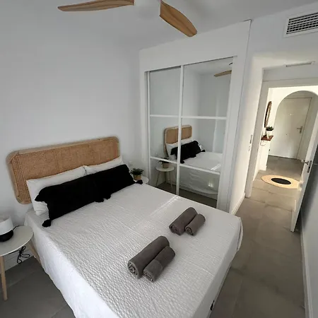 Apartment Surf - Wifi - Parking - Swimming Pool - Patio - Garden *