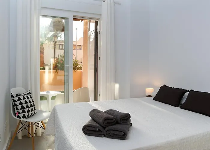 Apartamento Surf - Wifi - Parking - Swimming Pool - Patio - Garden Tarifa