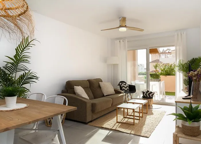 Apartamento Surf - Wifi - Parking - Swimming Pool - Patio - Garden
